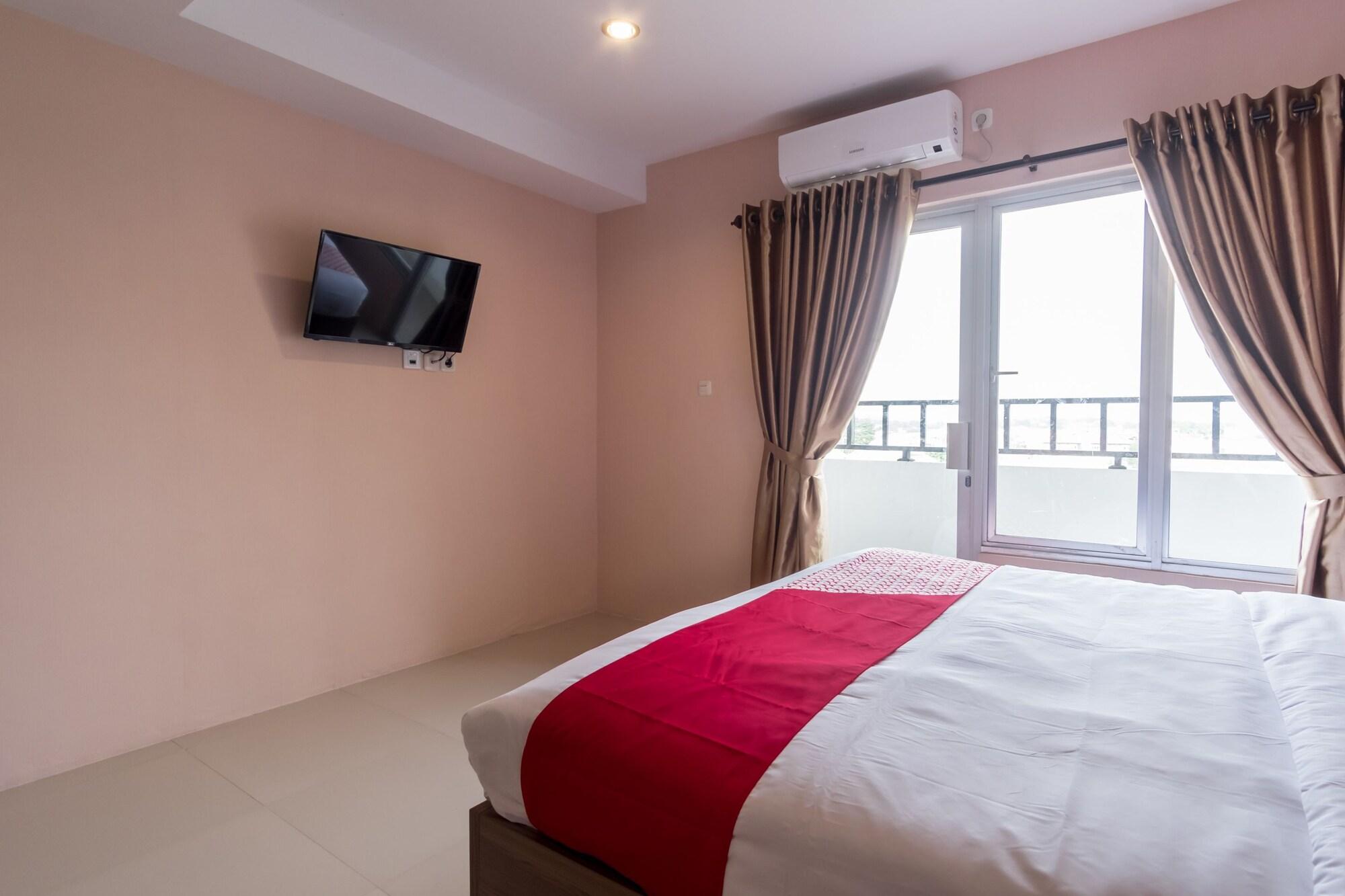 OYO 429 Skyview Setiabudi Premium Medan Zewnętrze zdjęcie