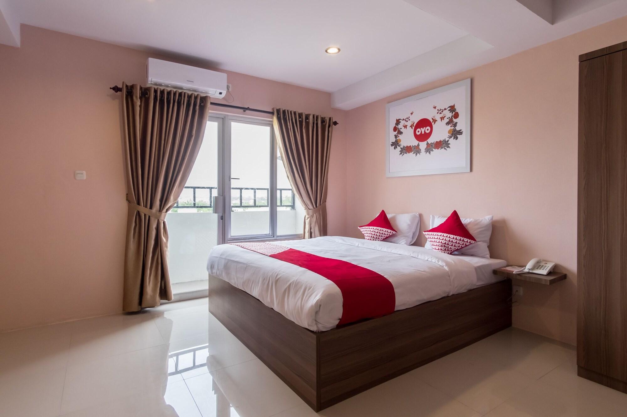 OYO 429 Skyview Setiabudi Premium Medan Zewnętrze zdjęcie